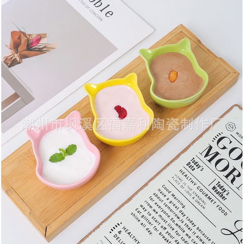 Bát chén sứ mini hình gấu Pooh cho bé ăn dặm kiểu Nhật
