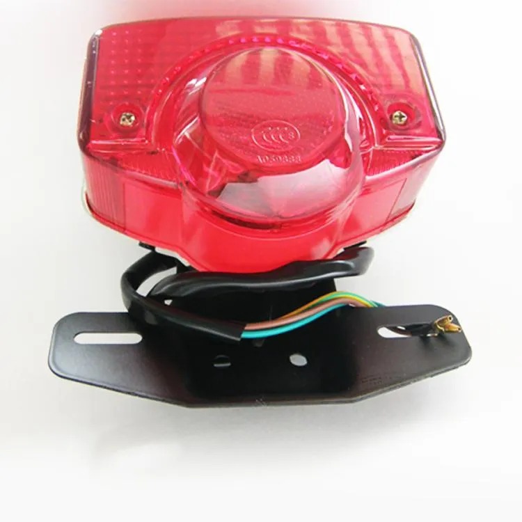 Đuôi đèn hậu + bass biển số xe 67, CD, Benly