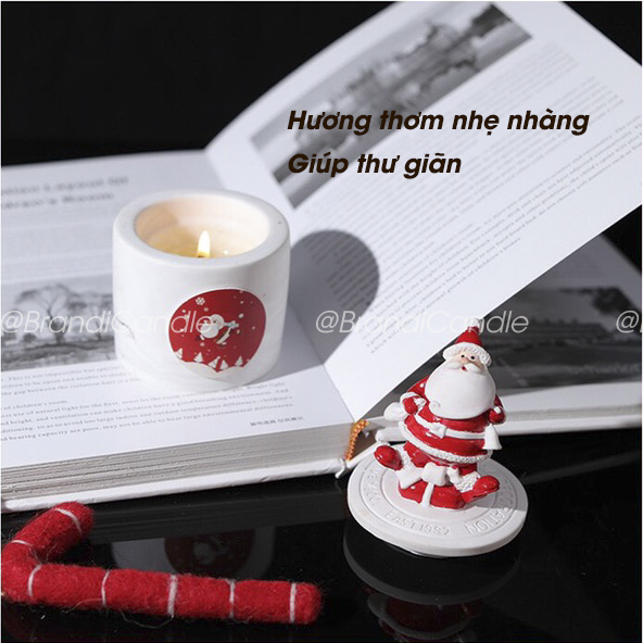 Nến thơm nắp tượng ông già noen [tặng kèm gói diêm giấy]