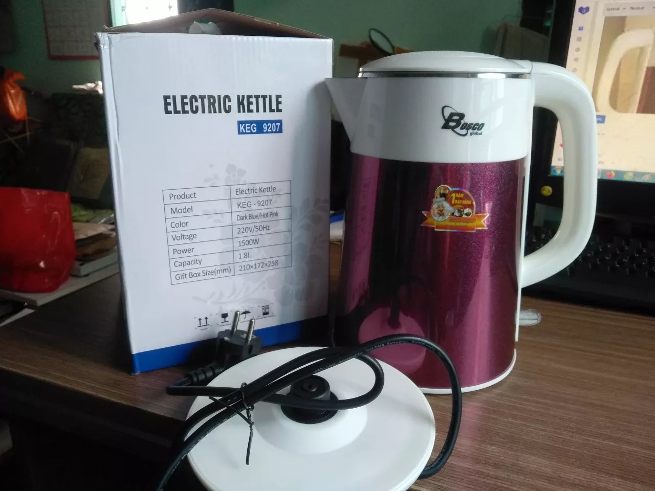 [HCM]Ấm đun nước siêu tốc JIPLAI EKJ-318 _ Dung tích 2 lít