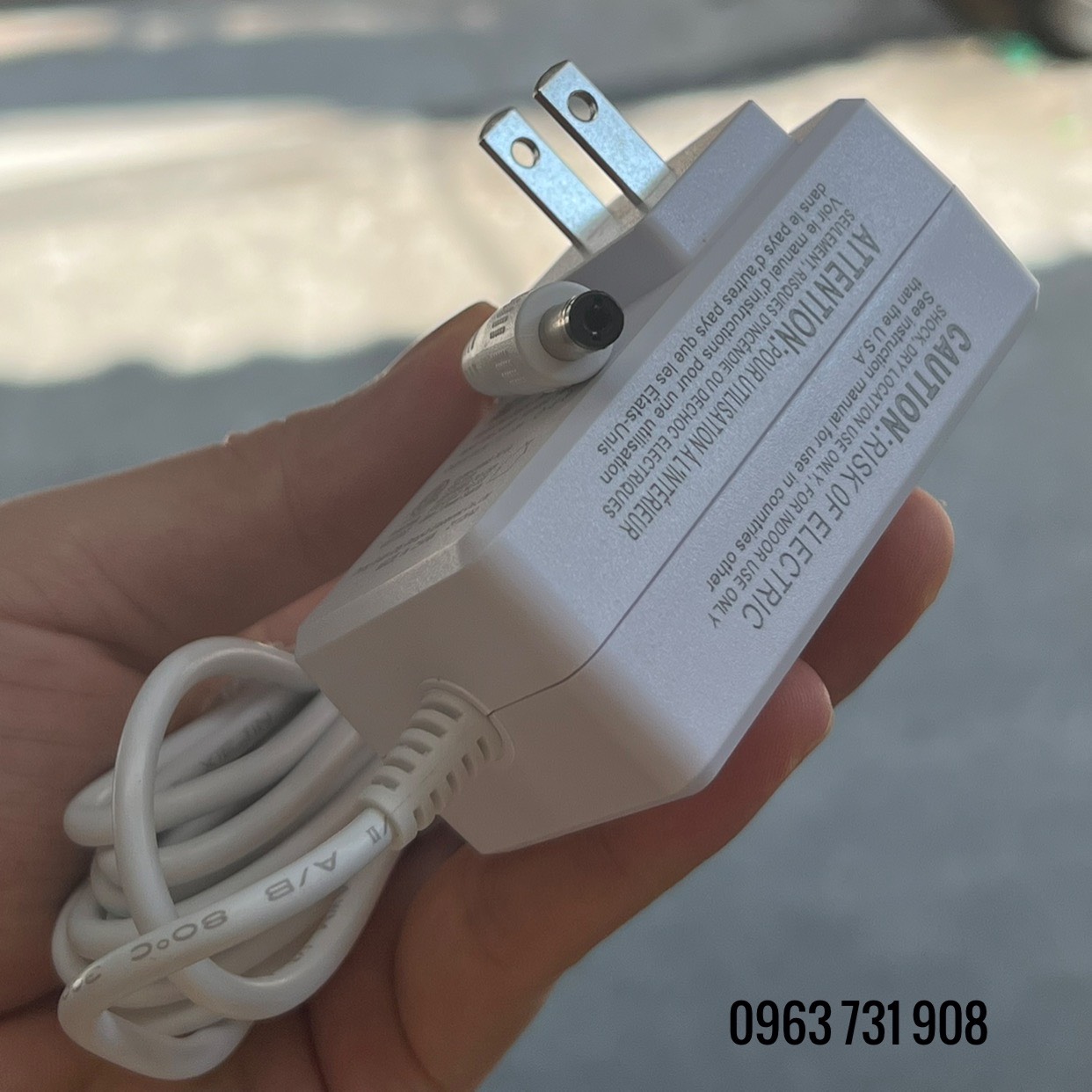 Adapter nguồn 15V 2A hàng cao cấp