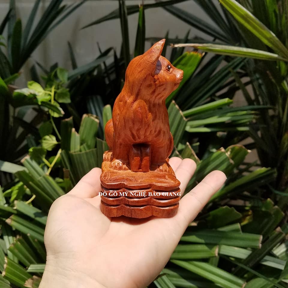 Tượng con mèo gỗ hương
