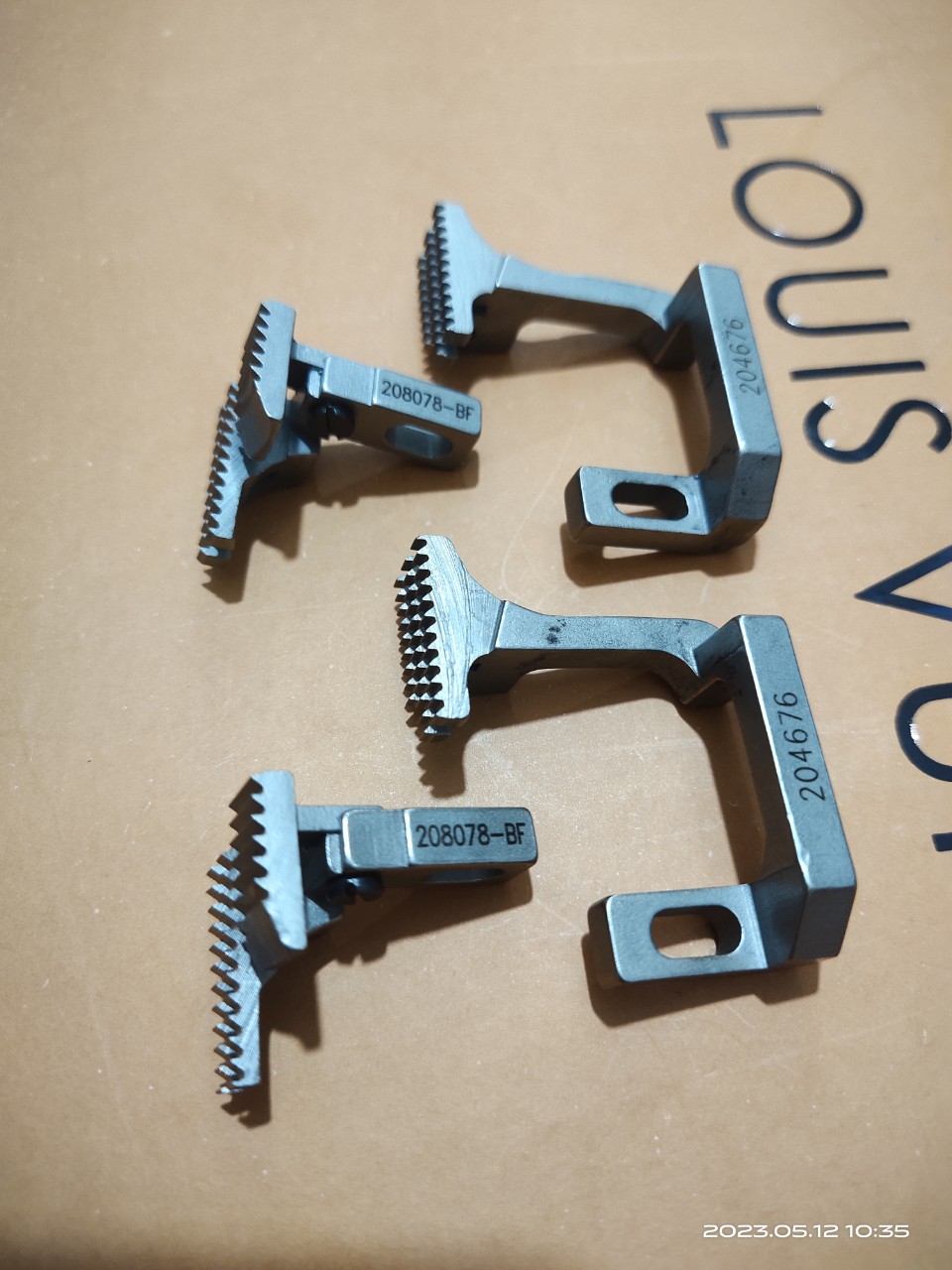răng cưa máy vắt sổ pegasus 4 chỉ và 5 chỉ