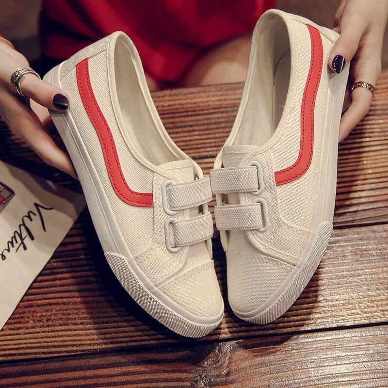 Giày slipon đế bằng xinh xắn