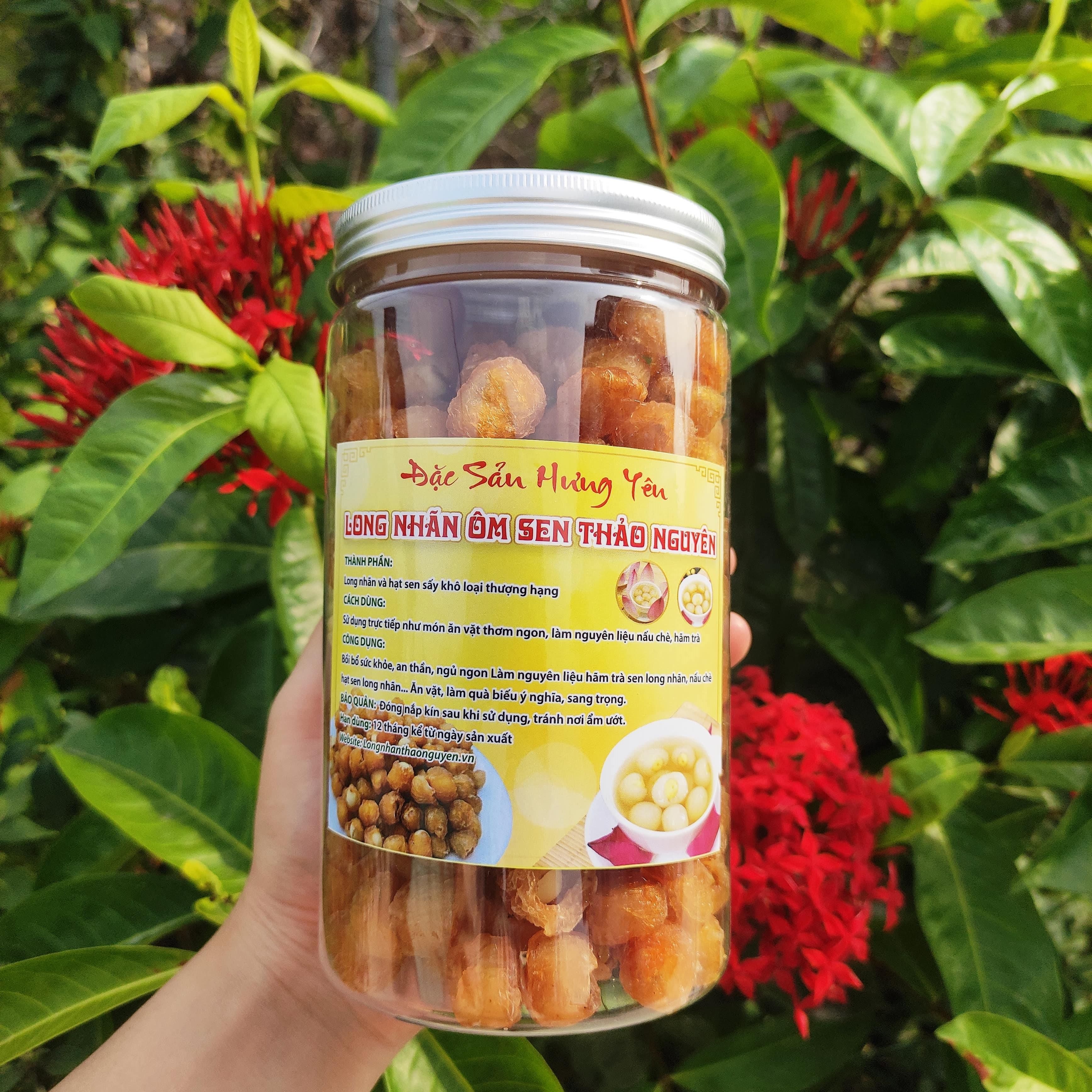 0.5KG LONG NHÃN ÔM SEN LOẠI NGON
