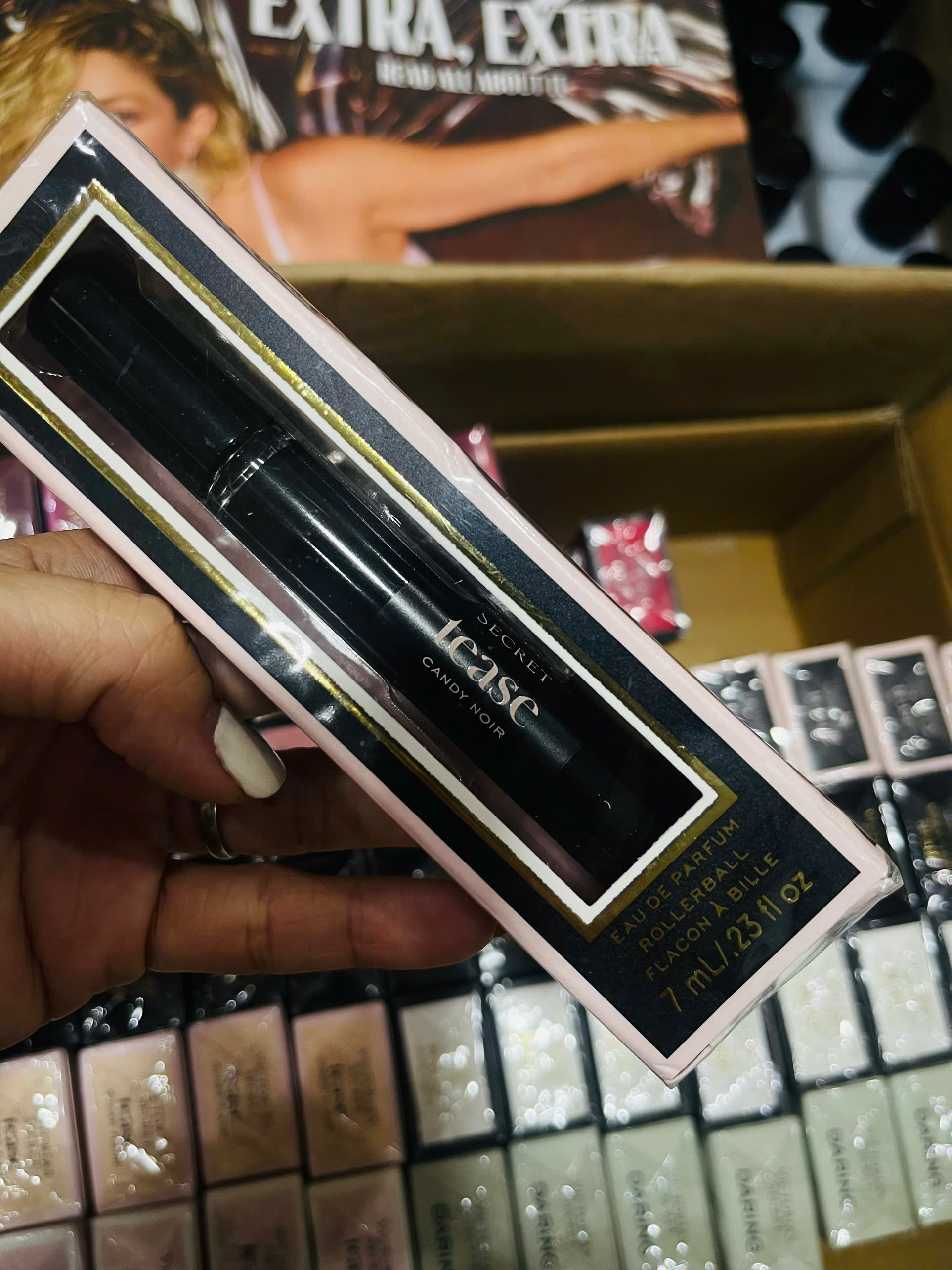 [Auths - Nhiều Mùi] Nước Hoa lăn Lưu Hương lâu của hãng victoria secret (7ml)