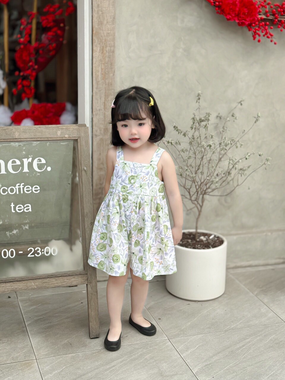 Váy sát nách cổ sen bé gái cúc trước chất cotton thô mềm dễ thương TT