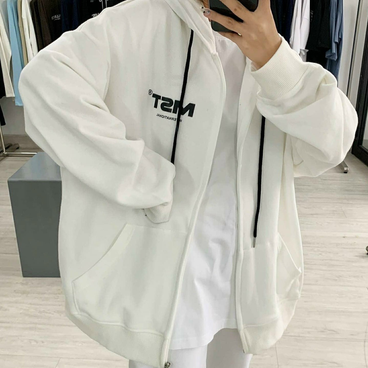 Áo Khoác Nỉ Missout 💖FREESHIP💖 Khoác Nữ Đủ Màu - Form Unisex Kiểu Áo Hoodie Có Dây Kéo Nữ Size M và L - THIÊN HÀ SHOP