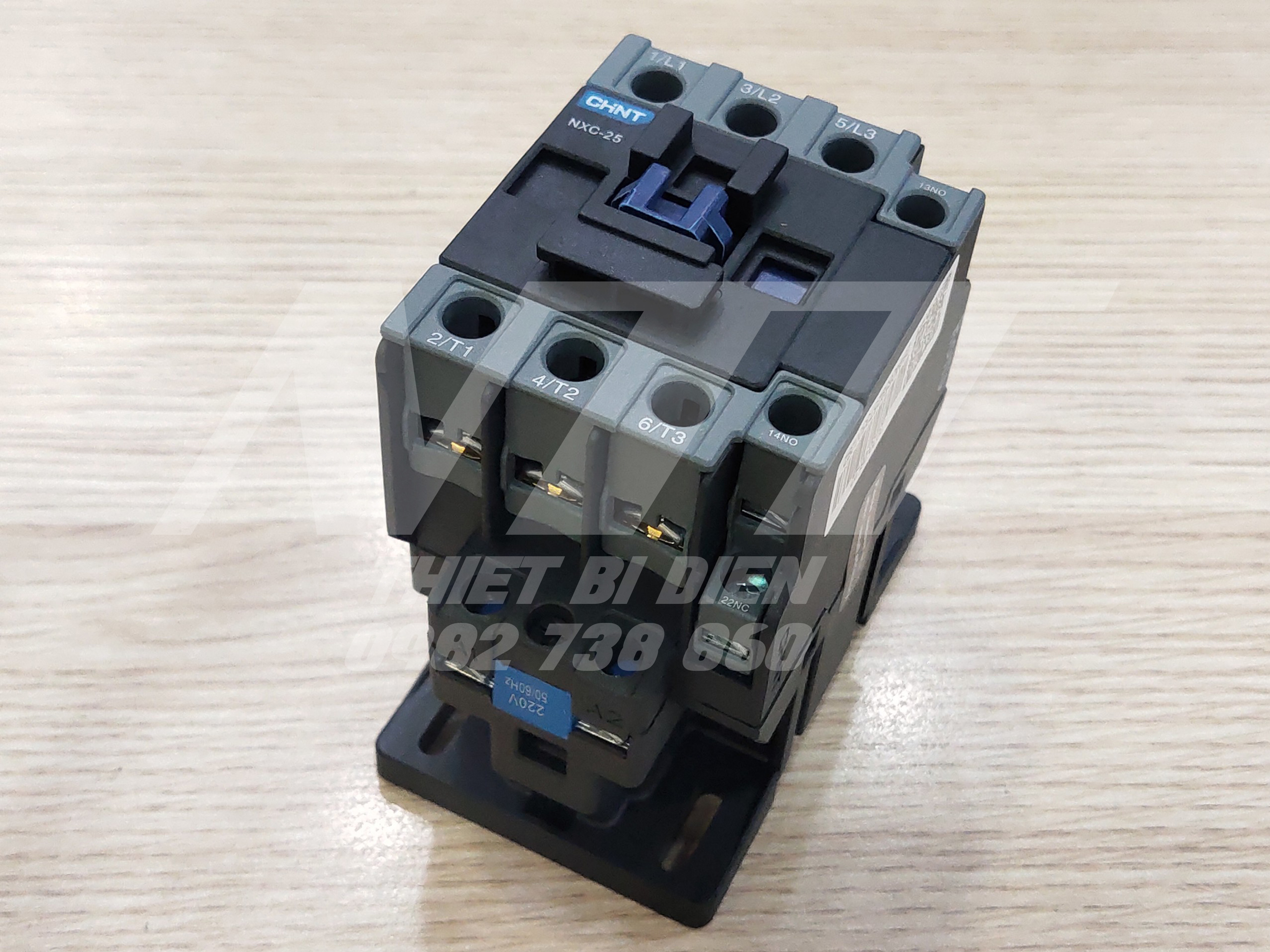 Contactor khởi động từ 25A NXC-25 Chint