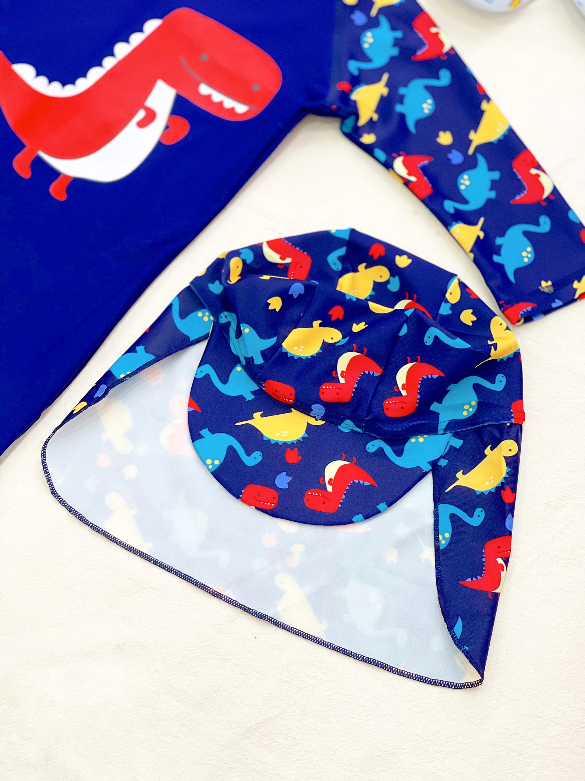 🦕 Set đồ bơi tay lửng khủng long đỏ bé trai