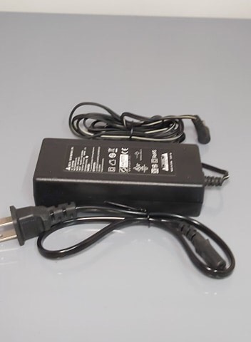 Adapter DC12v5a nguồn vào 220v