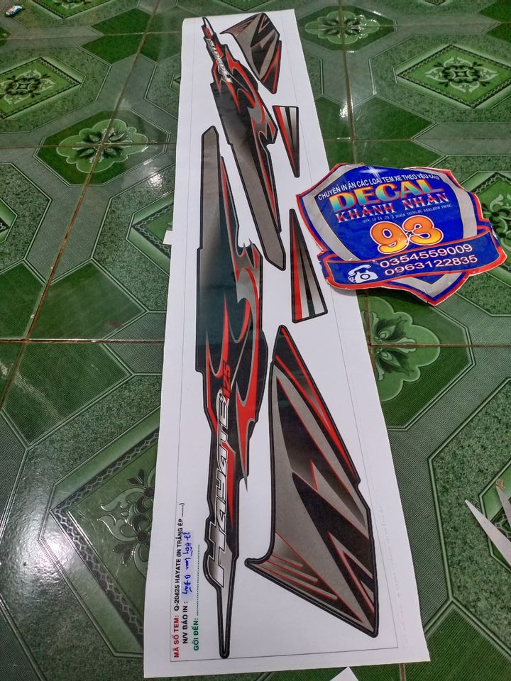 tem rời Hayate  ko bay màu