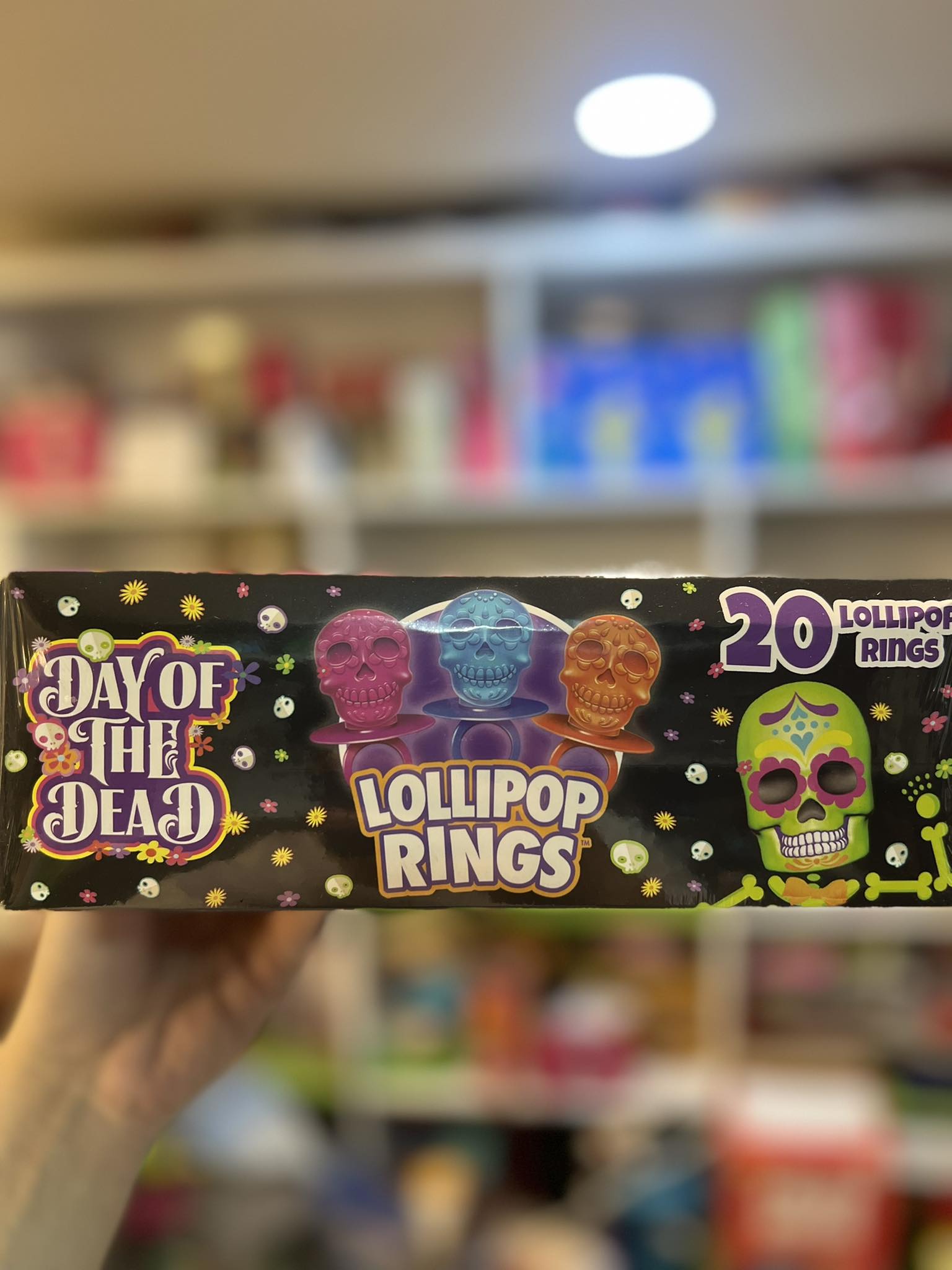 Kẹo nhẫn Halloween