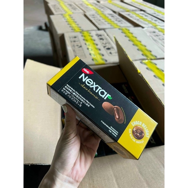 BÁNH NEXTAR SOCOLA hộp 8 cái