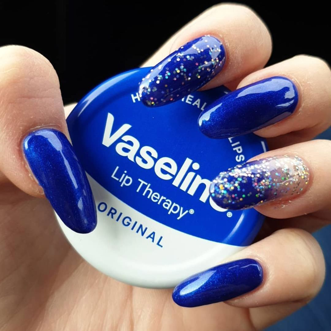 Sáp dưỡng môi Vaseline Lip Therapy Na Uy 20g ( Son / Sáp)