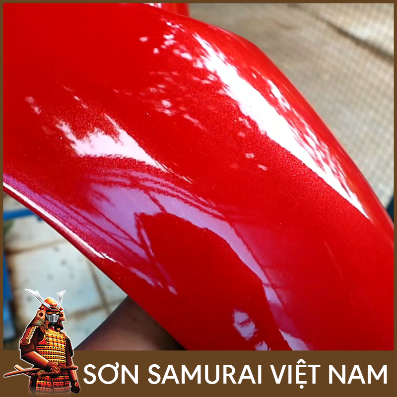 Chai sơn samurai đỏ ánh kim 1108 sơn xịt samurai