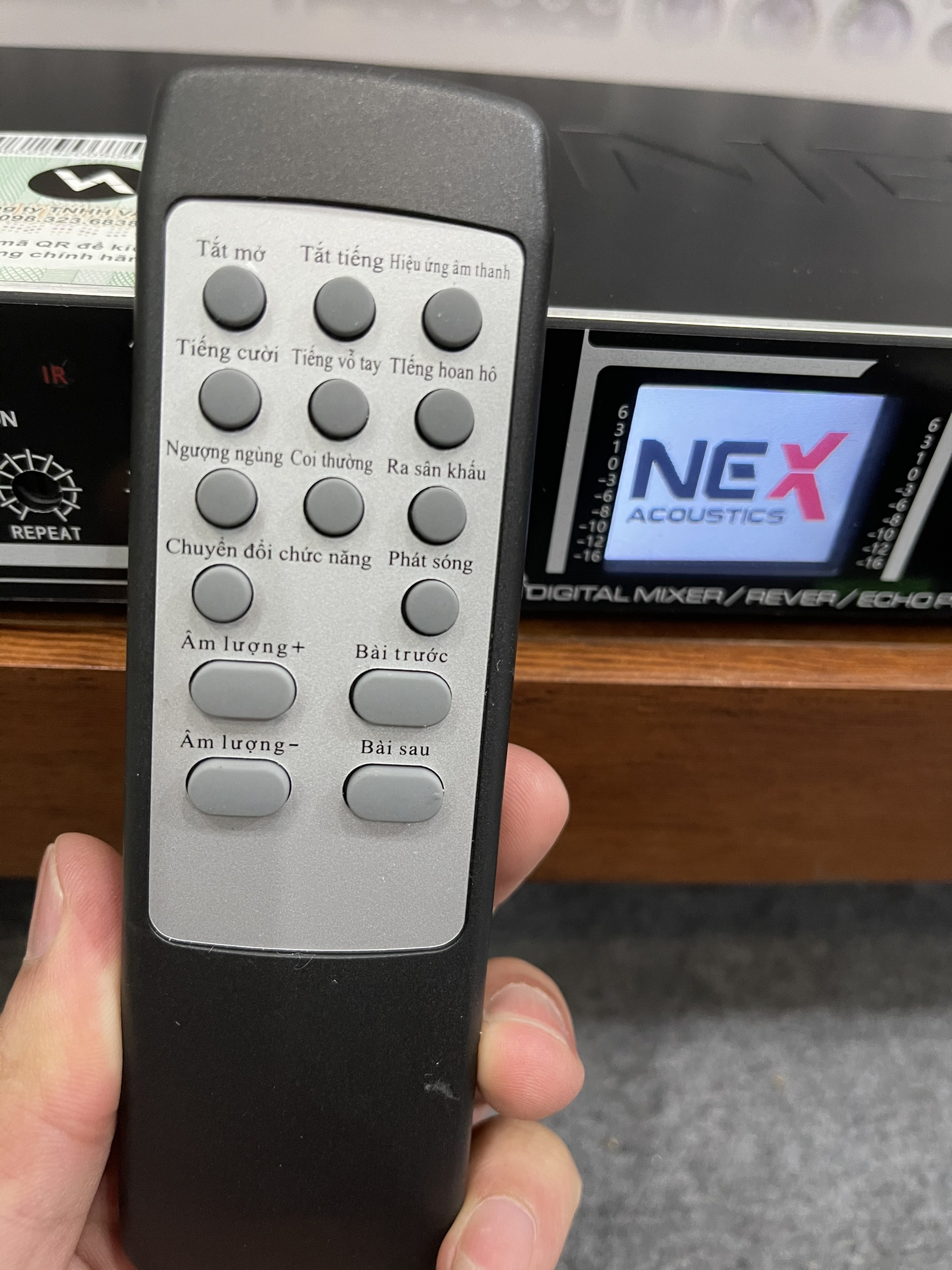 Vang cơ NEX FX30 plus có điều khiển (2021)