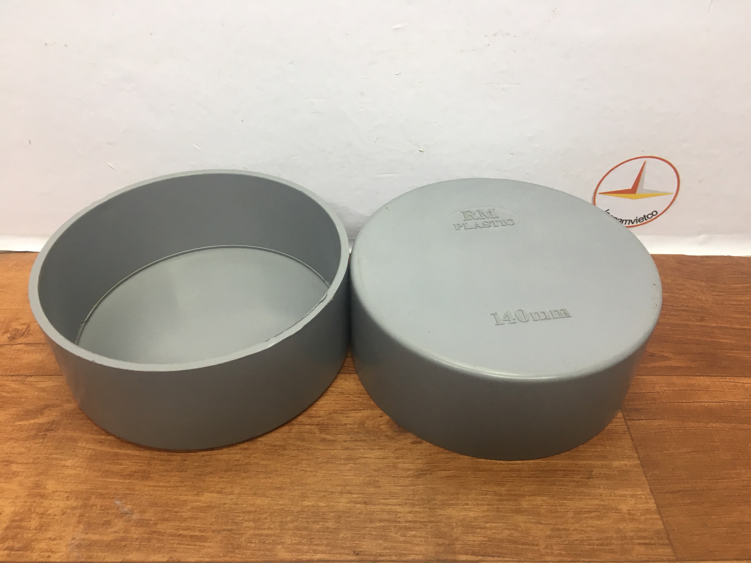 Nắp bịt 140 nhựa PVC