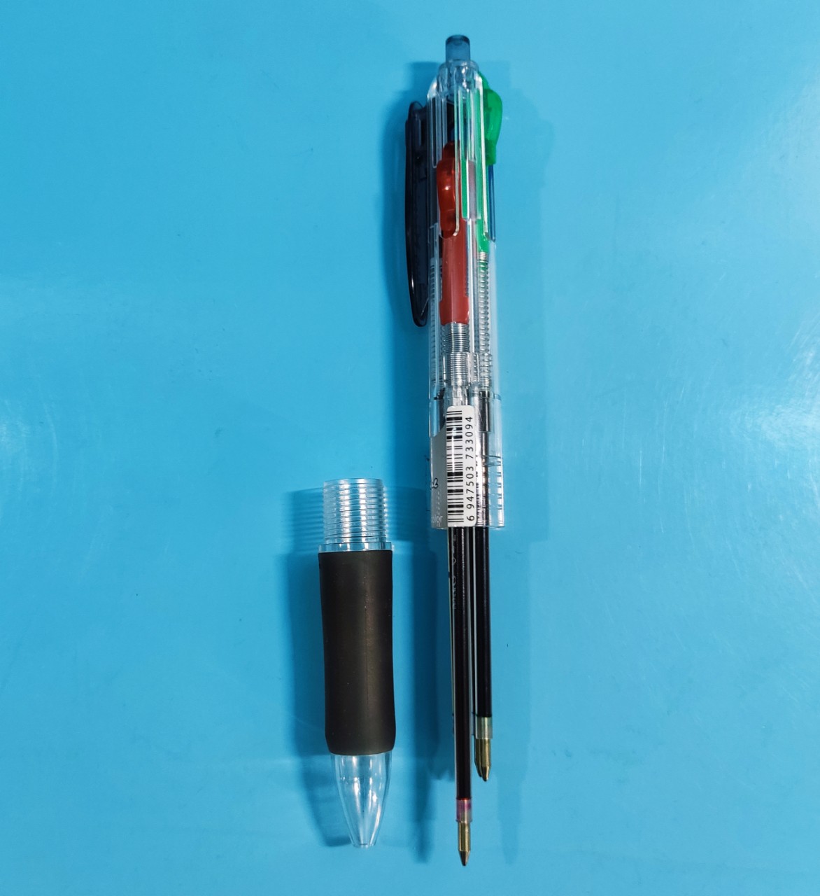 M&G UNIQUE ABP80371 bút bi 4 màu 0.7mm.