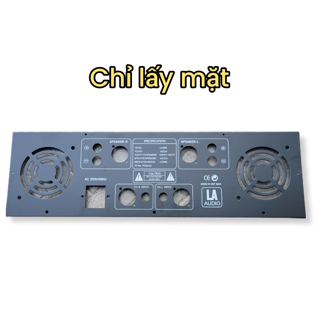 Mặt sau chuyển âm ly thành cục đẩy