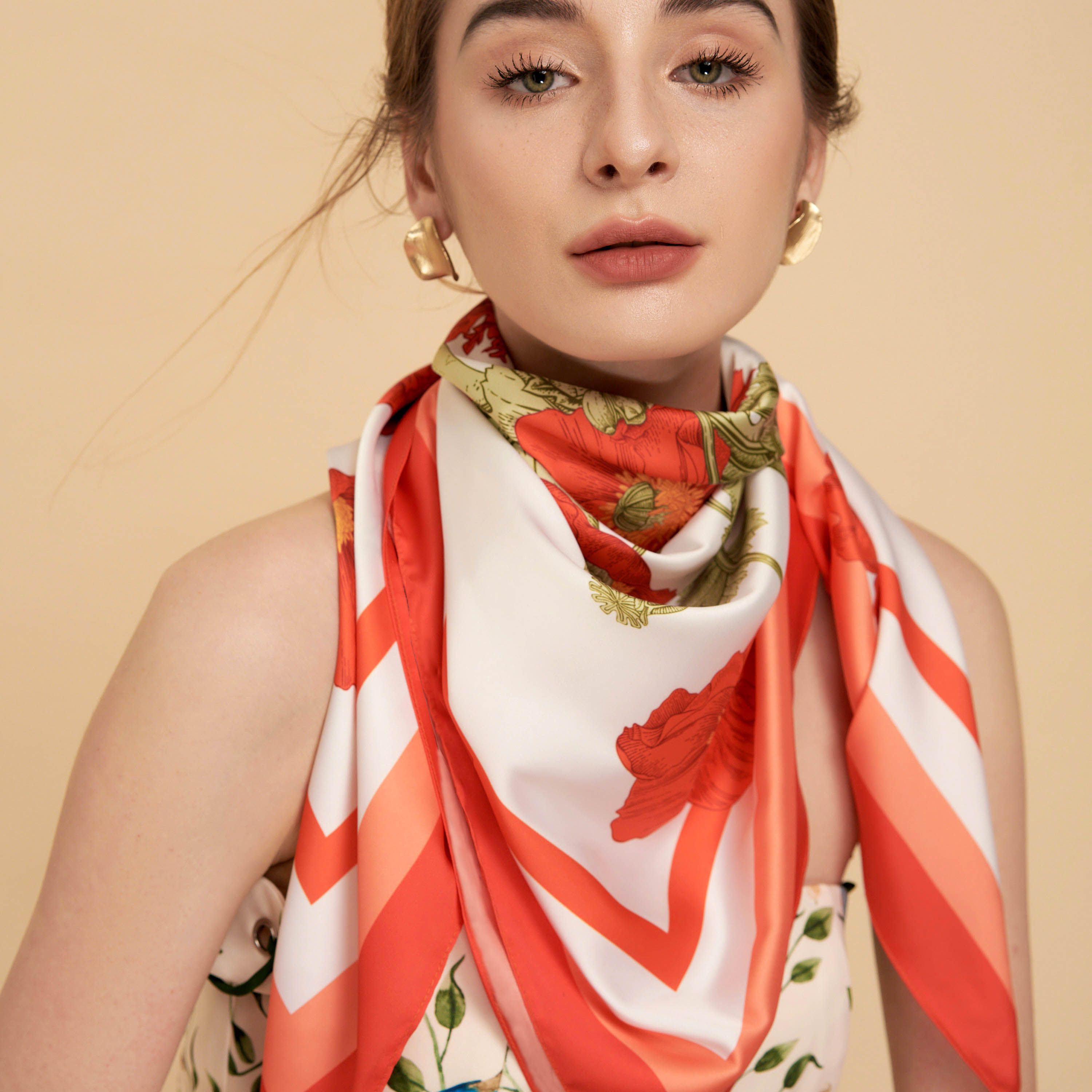 Oceana London - Khăn lụa vuông Vency Scarf