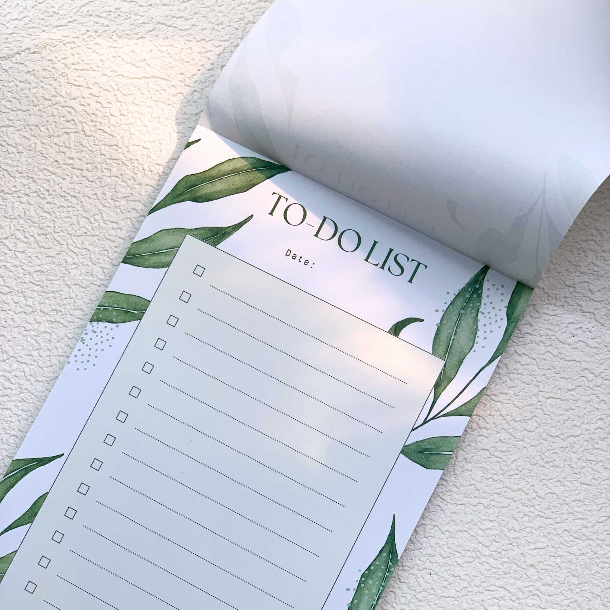 Green Minimalism To Do List | Everything Stationery