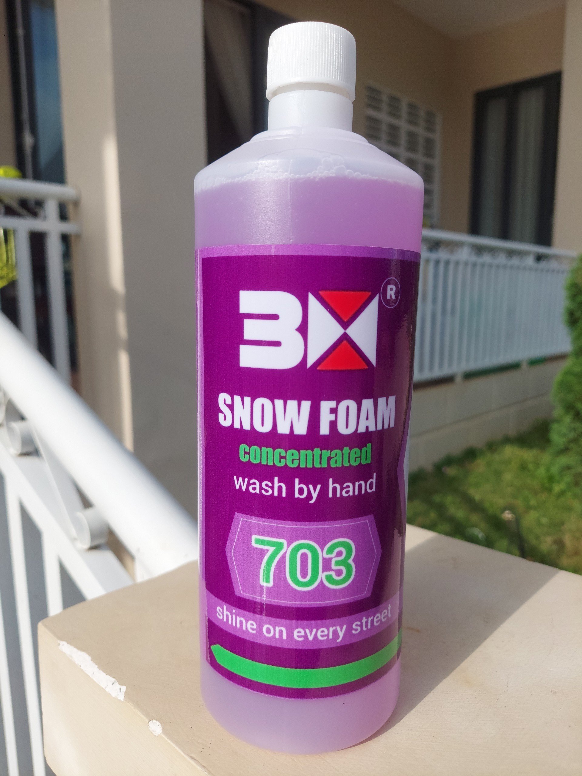 Dung dịch rửa xe bọt tuyết 3x clean 1000ml