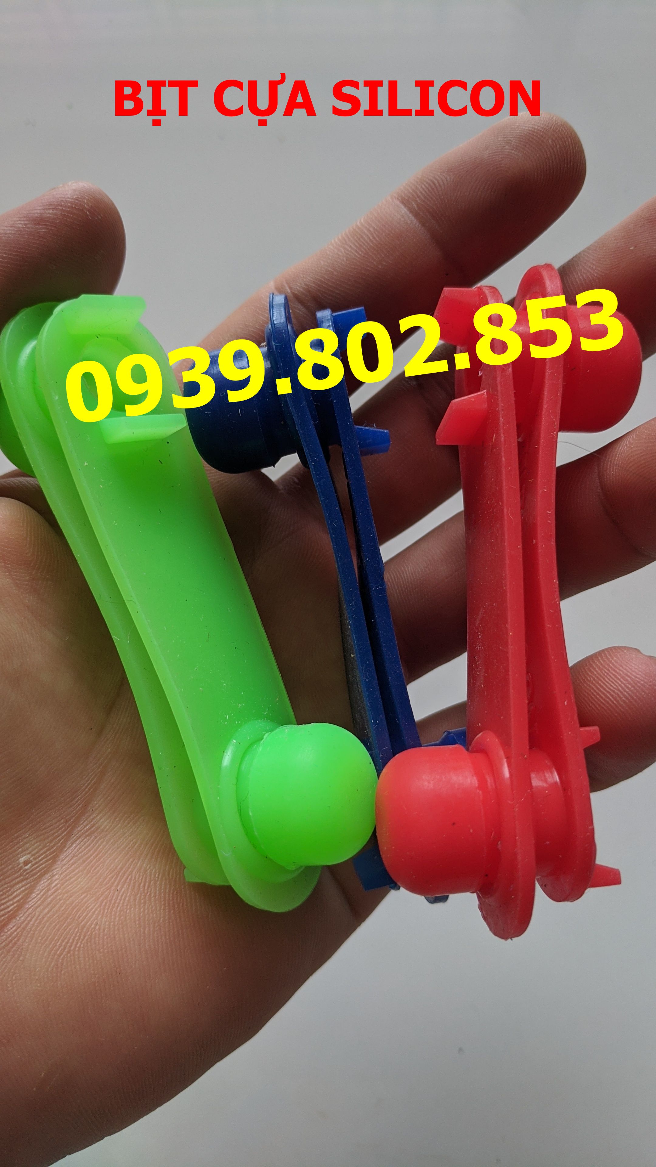 Bịt cựa gà TRE giá rẻ (1 bộ 4 cái) Silicon