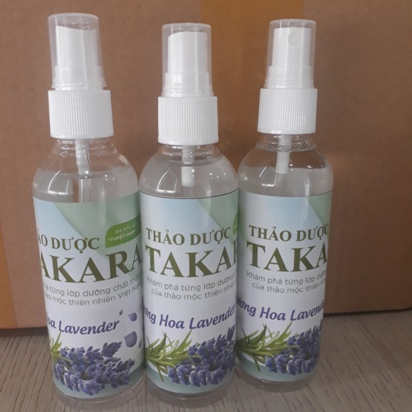 Chai nước xịt khuẩn rửa tay mini thảo dược Takara 100ml hương hoa Lavender cao cấp