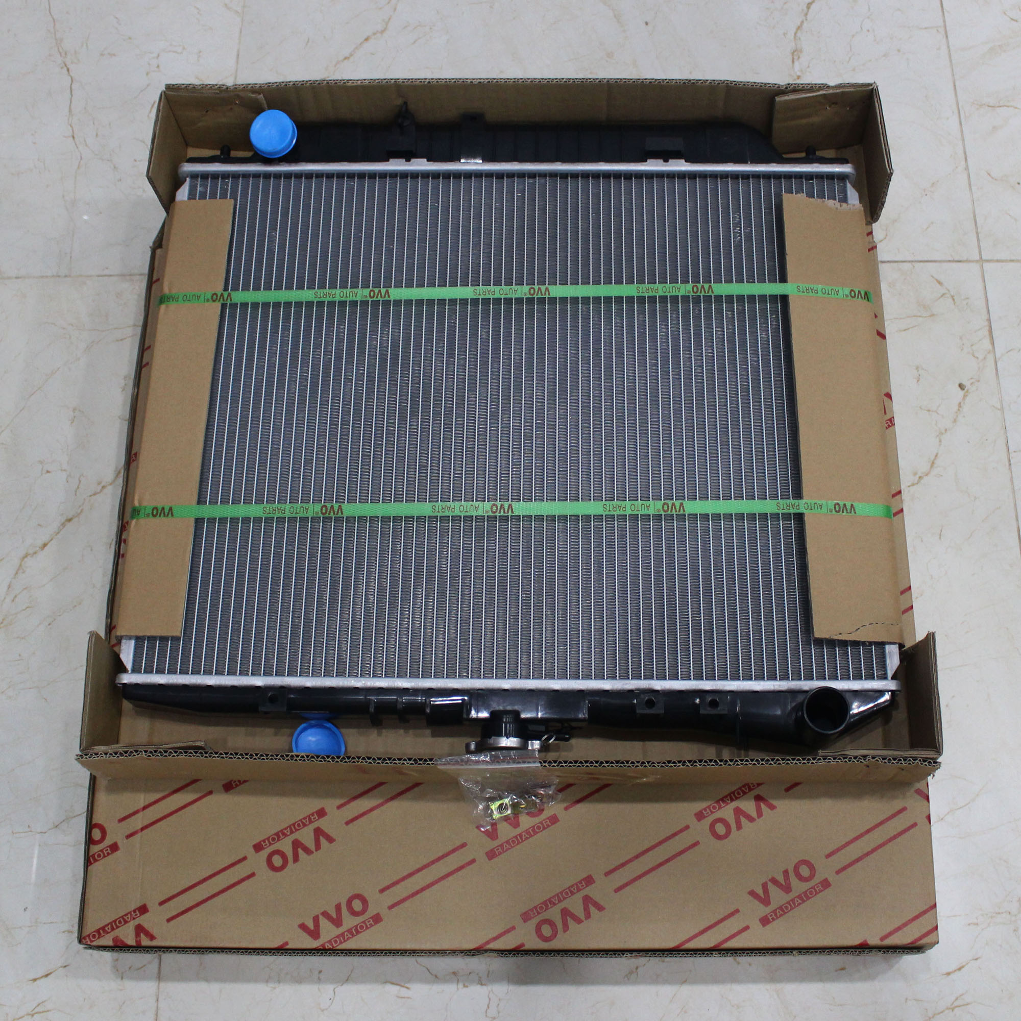 Két nước Isuzu Trooper, 2003-2008, số sàn, loại dày