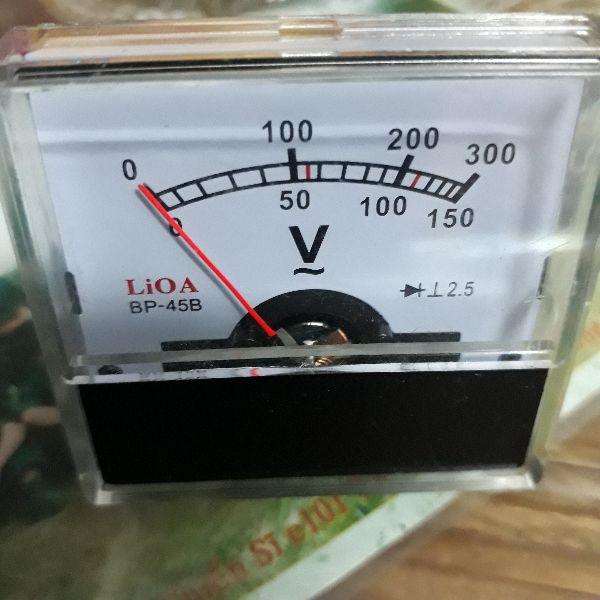 Đồng hồ Vôn kế Lioa 0-300V BP-45B Zin