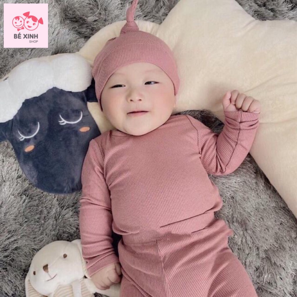 BỘ CHỔNG MÔNG CHO BÉ KÈM MŨ VỚI BỘ DÀI TAY CHO BÉ CHẤT LIỆU LEN TĂM XUẤT HÀN LOẠI TỐT XỊN XÒ SIÊU ẤM ÁP