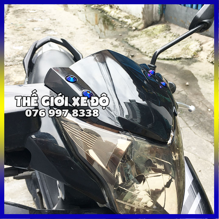 mão ex 135 mã lai