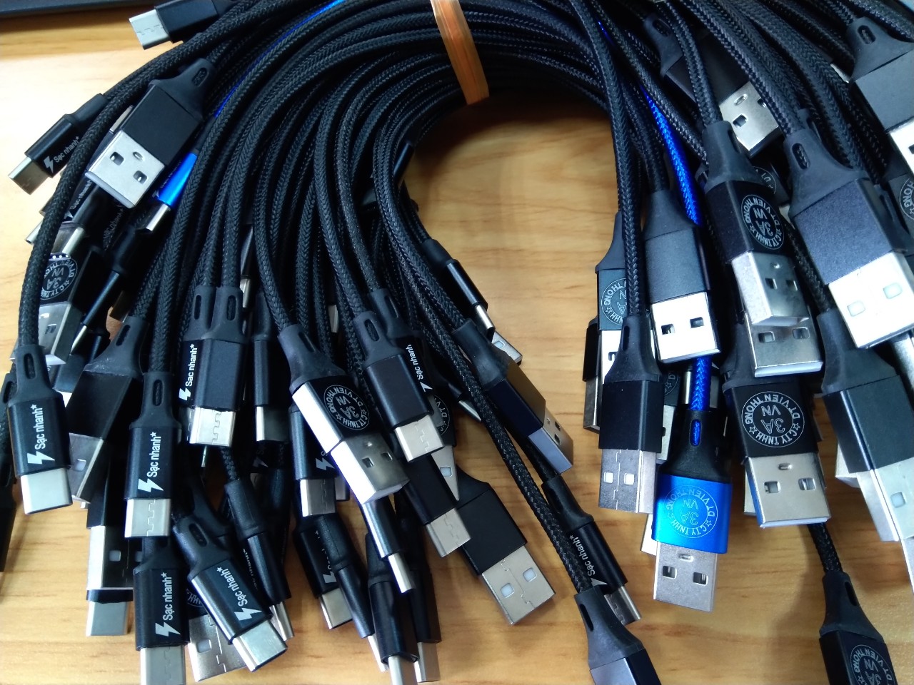Dây cáp sạc nhanh iphone, androi bọc dù chống đứt 25cm