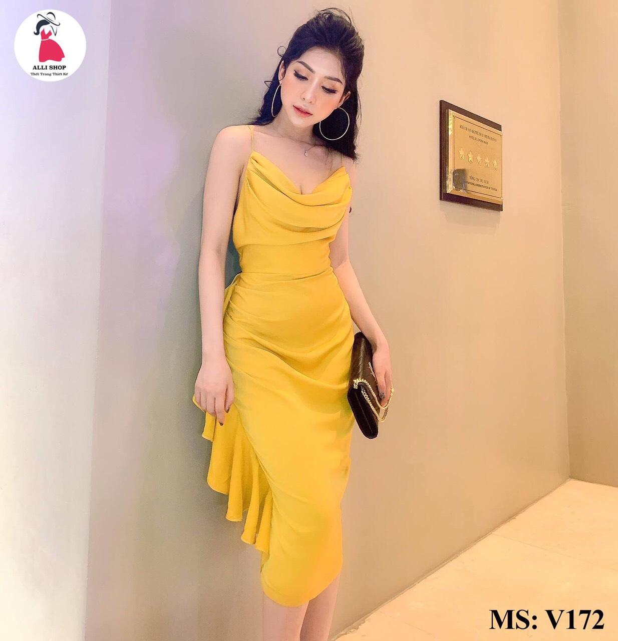 Đầm body 2 dây cổ đổ chất phi bóng freesize một màu vàng