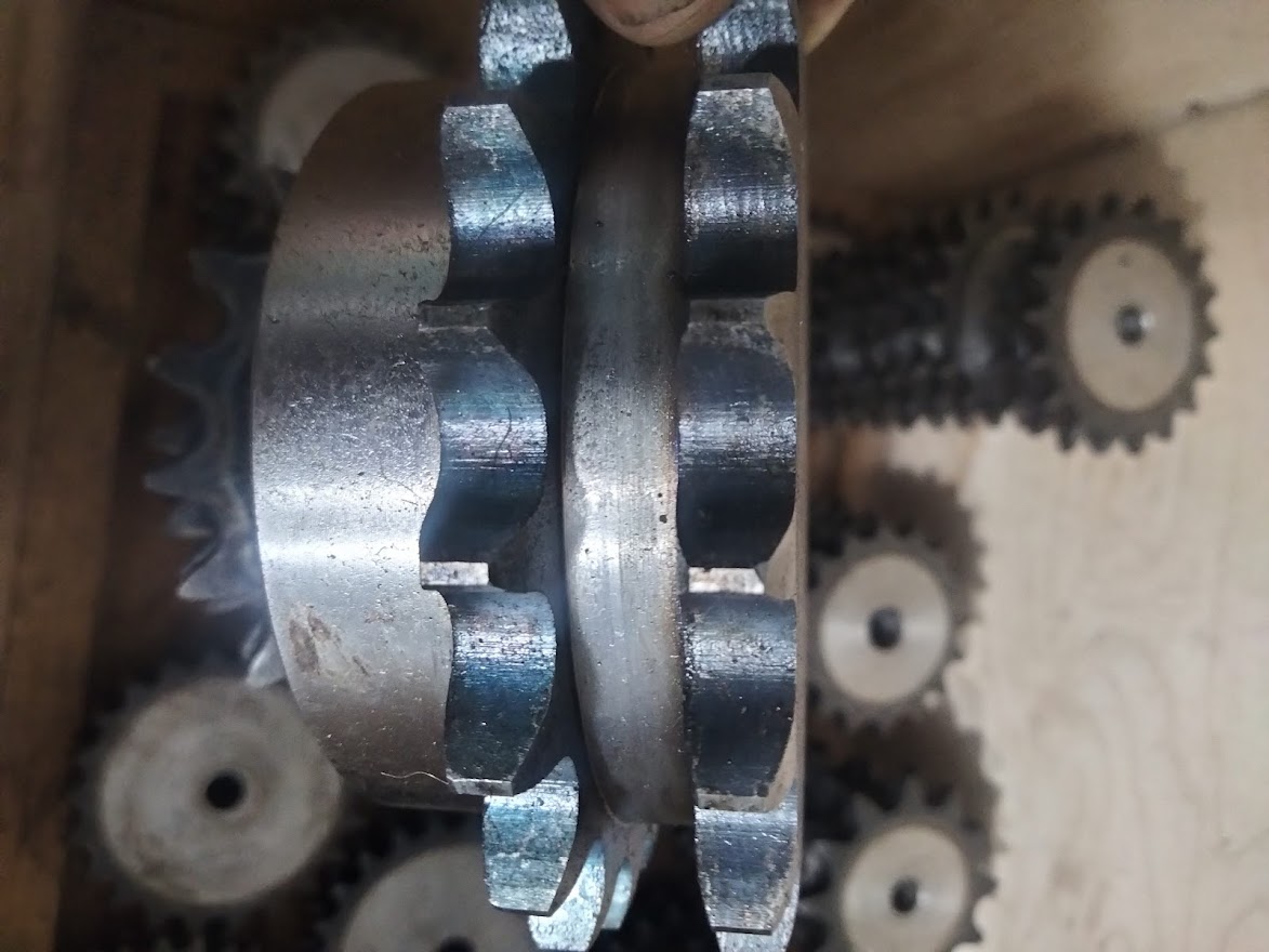 Bánh răng xích đôi 60 14  đến 17 răng. Nhông đôi 60