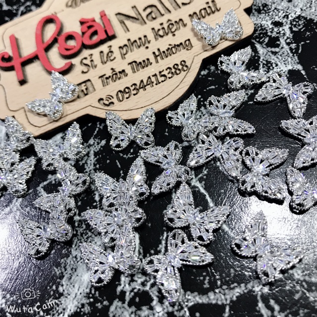 Bướm đá đính móng tay(1 con) Phụ kiện Nail