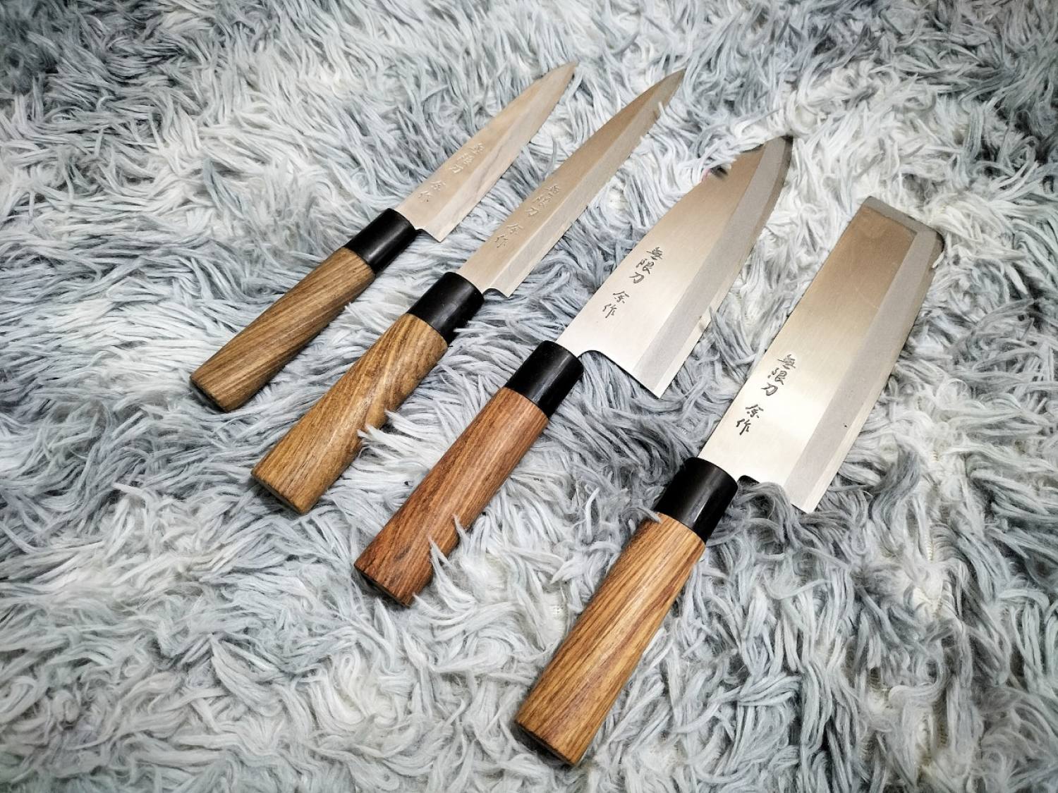 Bộ Dao Nhật Bãi Nội Địa Santoku Chính Hãng 4 Món Mới 99%