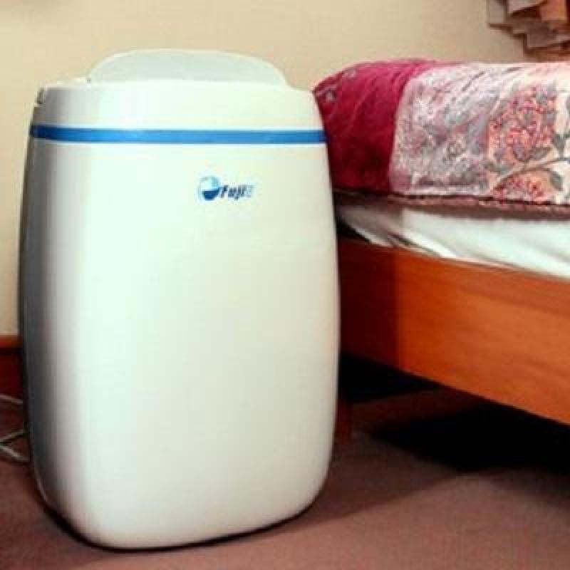 Bảng giá Máy hút ẩm dân dụng FujiE HM-614EB (Hút 14l/24h)