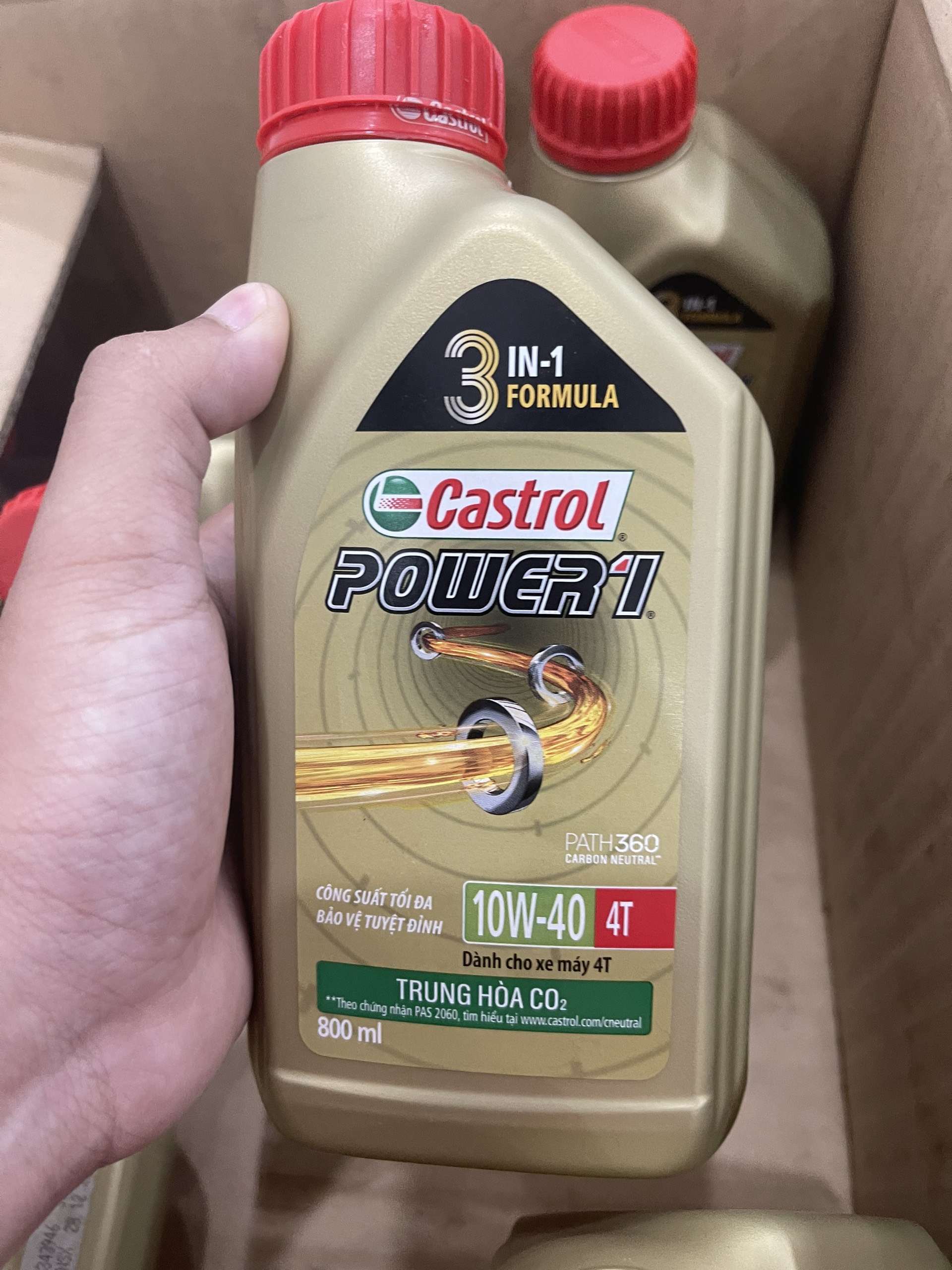 DẦU NHỚT CASTROL XE SỐ 10W40