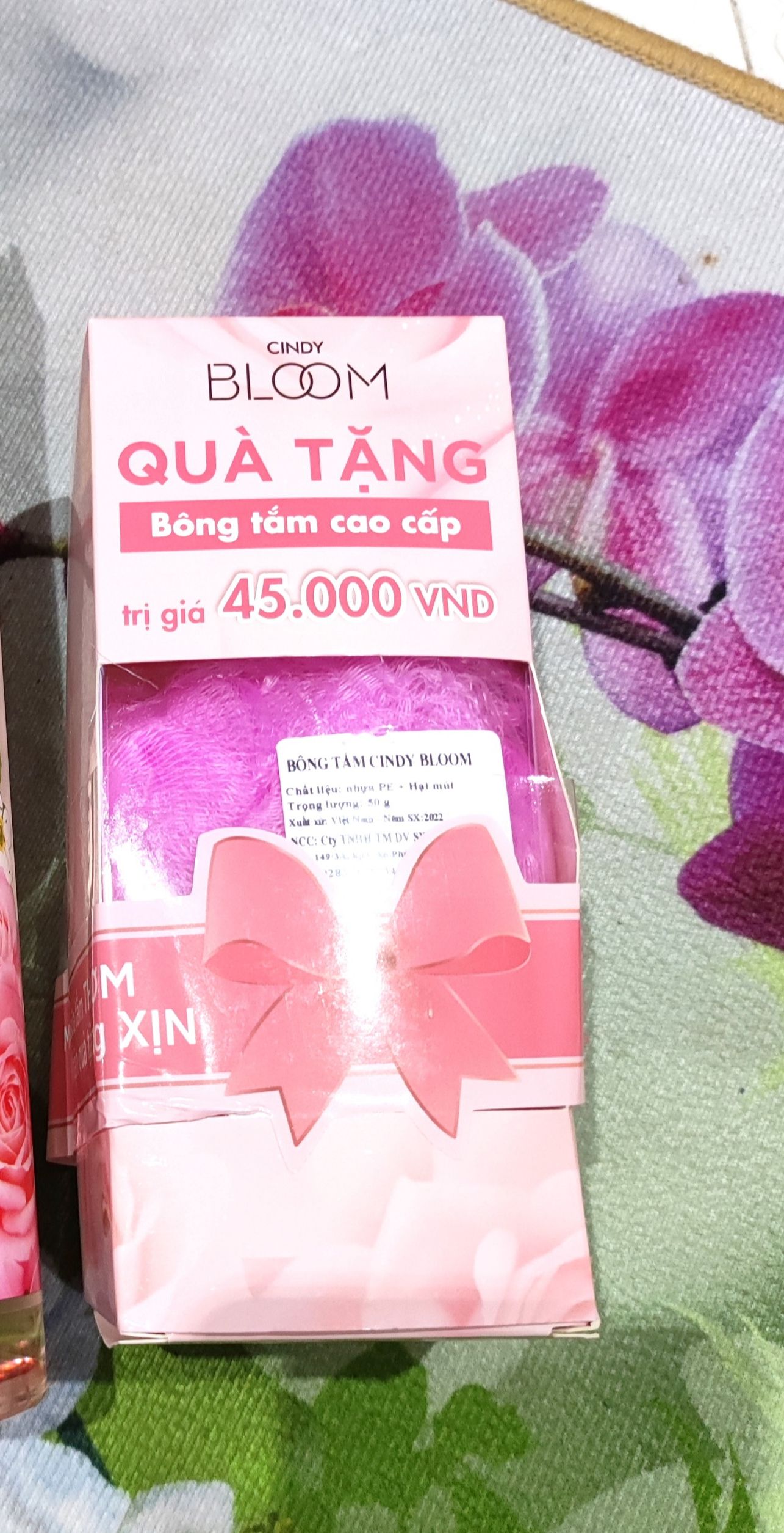 BÔNG TẮM CAO CẤP SIZE LƠN (GIAO MÀU NGẪU NHIÊN)