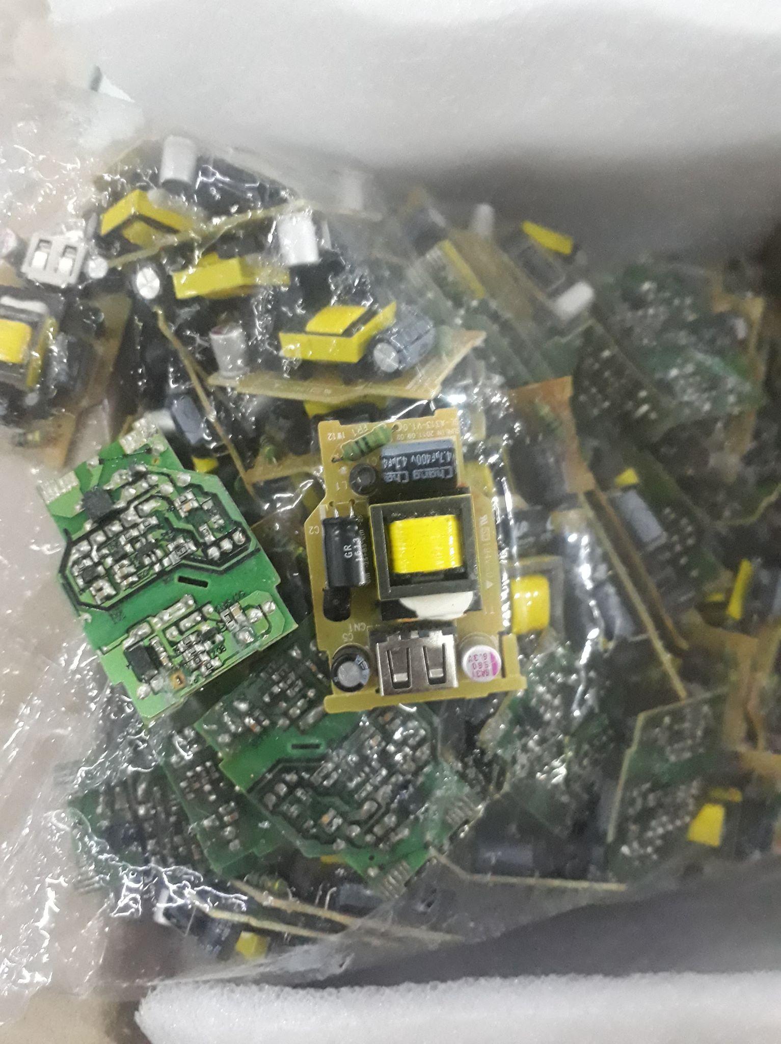 Combo 2 nguồn không vỏ 5v 1,5A max có cổng đầu ra USB