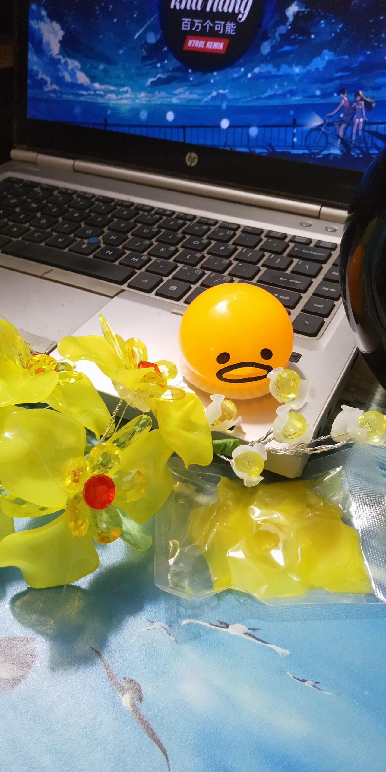 Đồ Chơi Hình Lòng Đỏ Trứng Giải stress