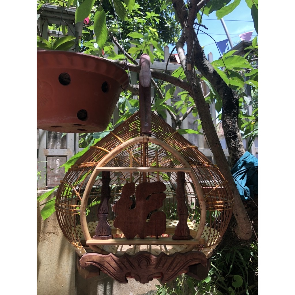 Lồng chim cu gáy quả đào đẹp mây cửa dơi chữ Trung Quốc. Kích thước 34x34x52cm