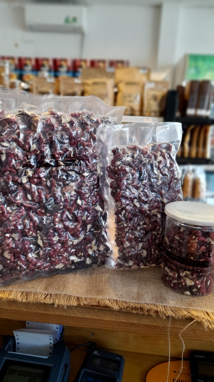 Hạt Óc Chó Nhân Đỏ-RED WALNUT KERNEL The Nuts Valley