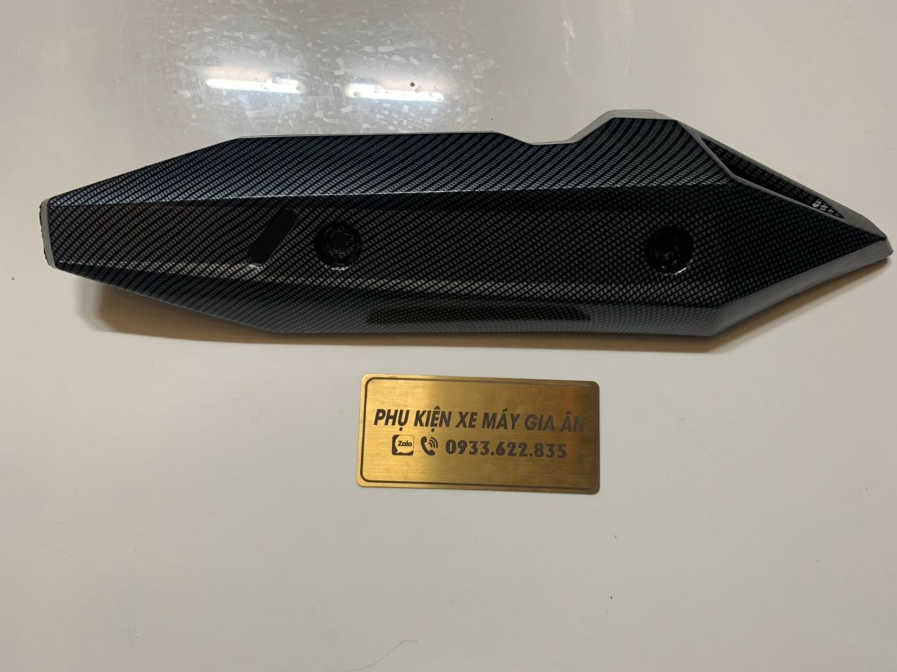 [Hình thật] Che pô/ Ốp pô carbon dành cho xe Vision, Vario
