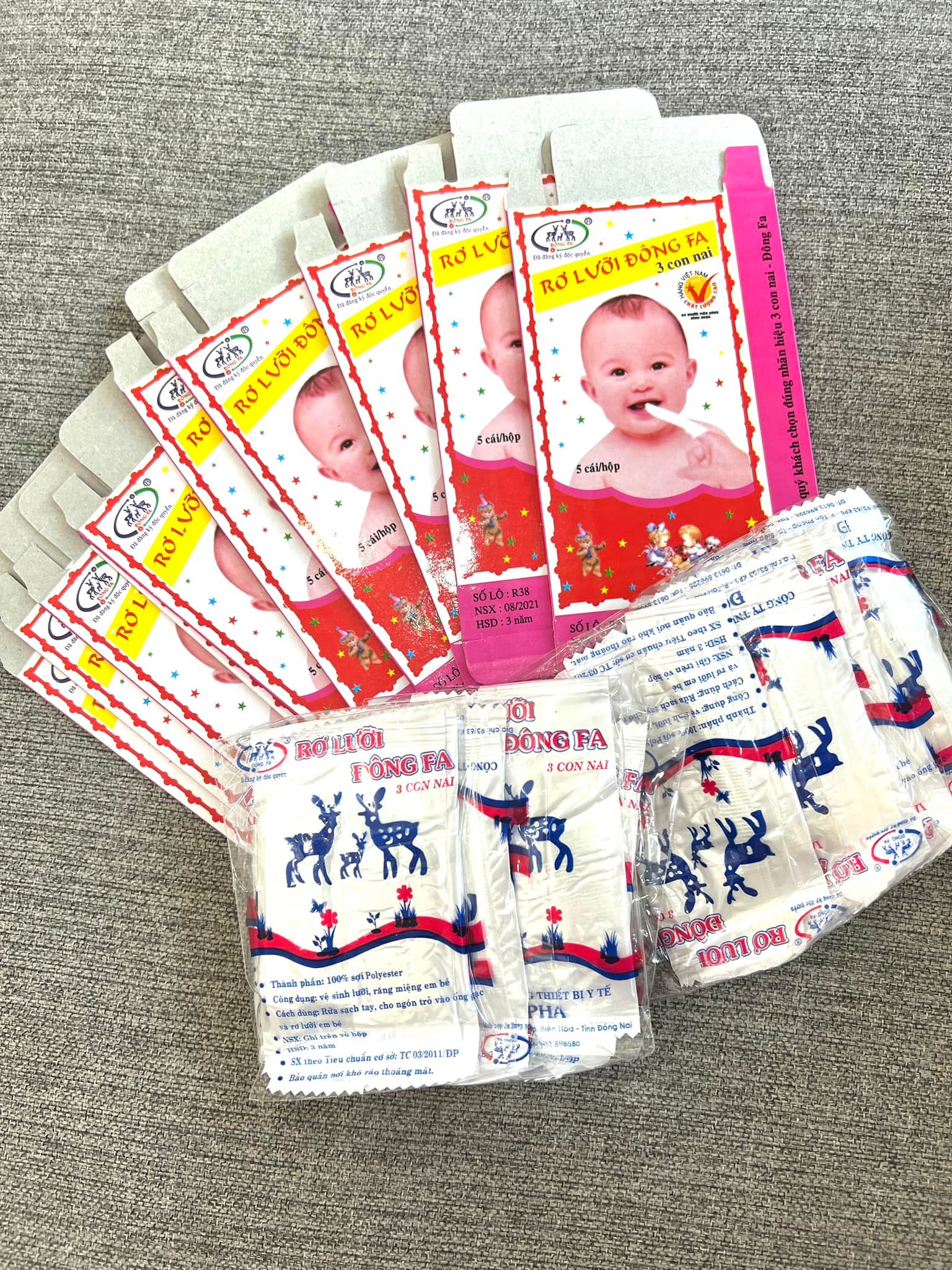 Rơ lưỡi, gạc tưa lưỡi Đông Pha (hộp 10 gói)