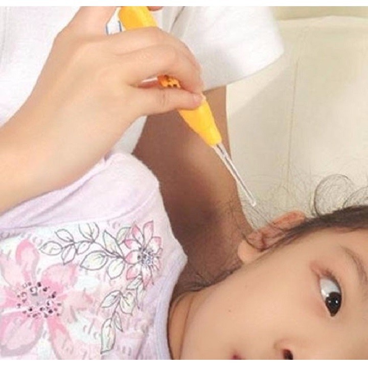 CÂY LẤY RÁY TAI CÓ ĐÈN LED TIỆN DỤNG