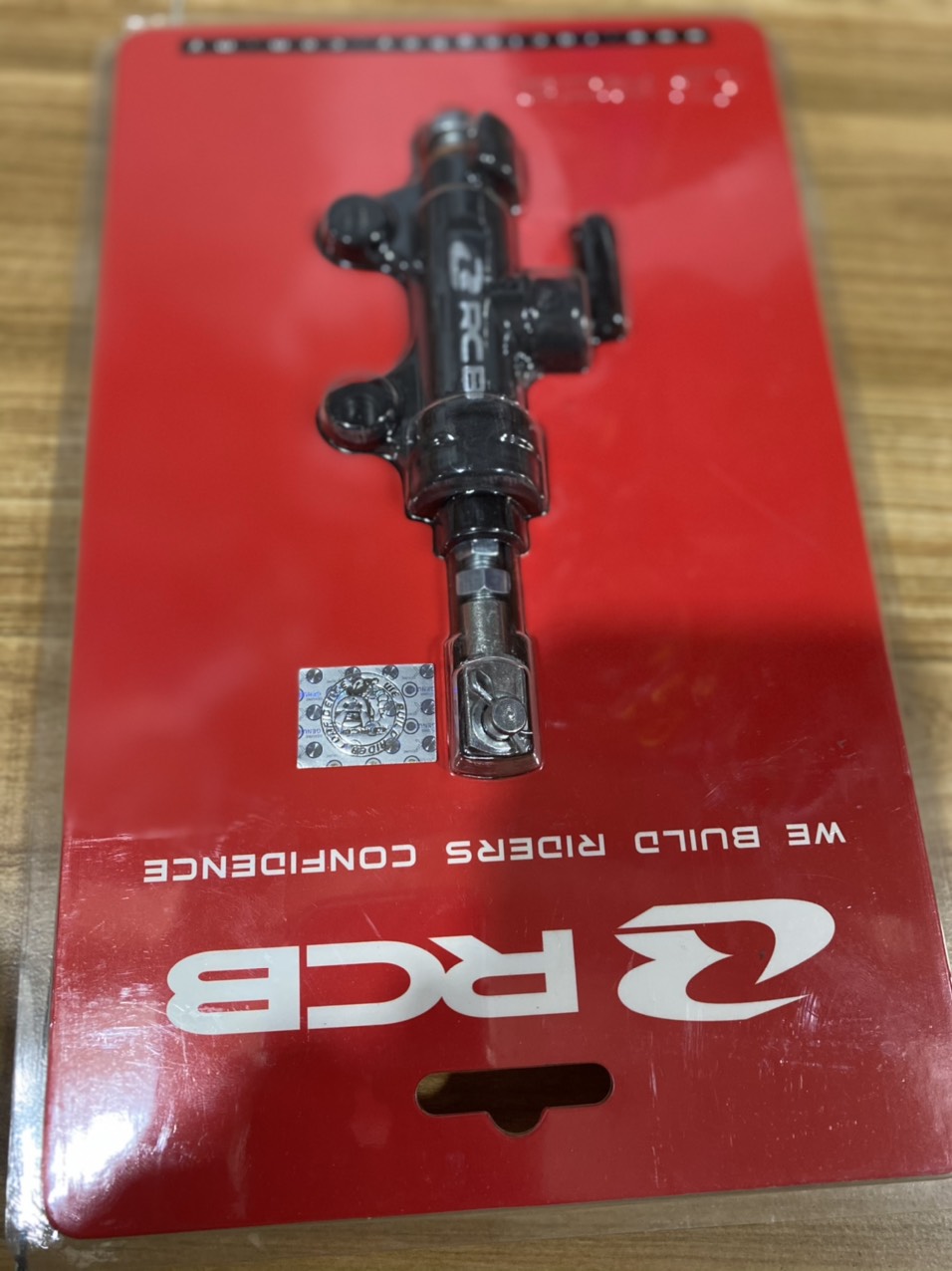 Pen đạp sau RCB lắp exciter winner raider