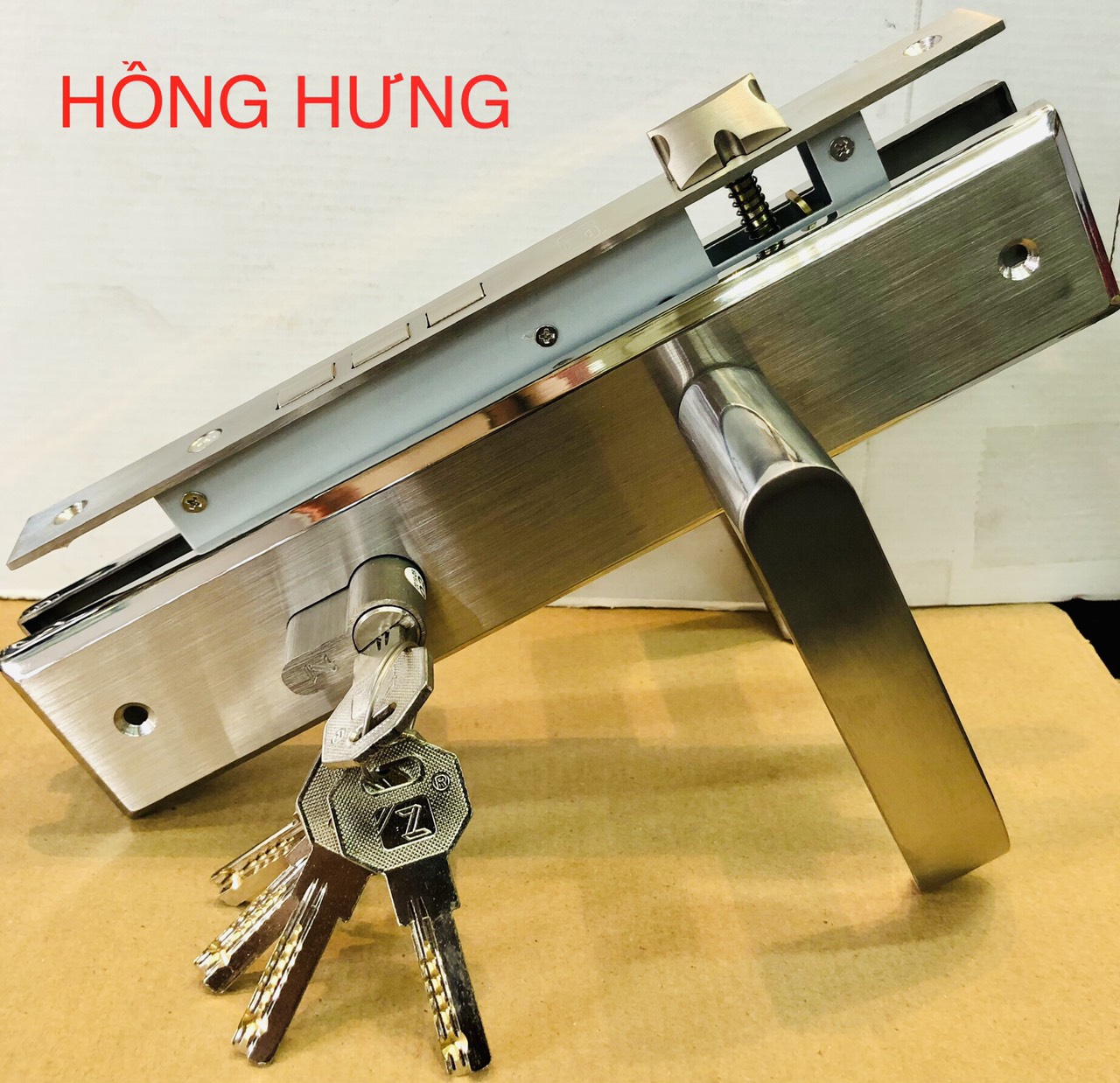 [HCM]KHÓA TAY GẠT INOX PASINI 83 ( Cửa chính sắt , gỗ, nhôm )